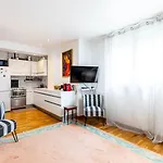 Guestready - Superbe Apt Au Coeur Des Batignolles